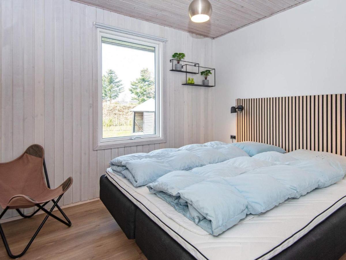 9 Person Holiday Home In Juelsminde Sonderby  المظهر الخارجي الصورة